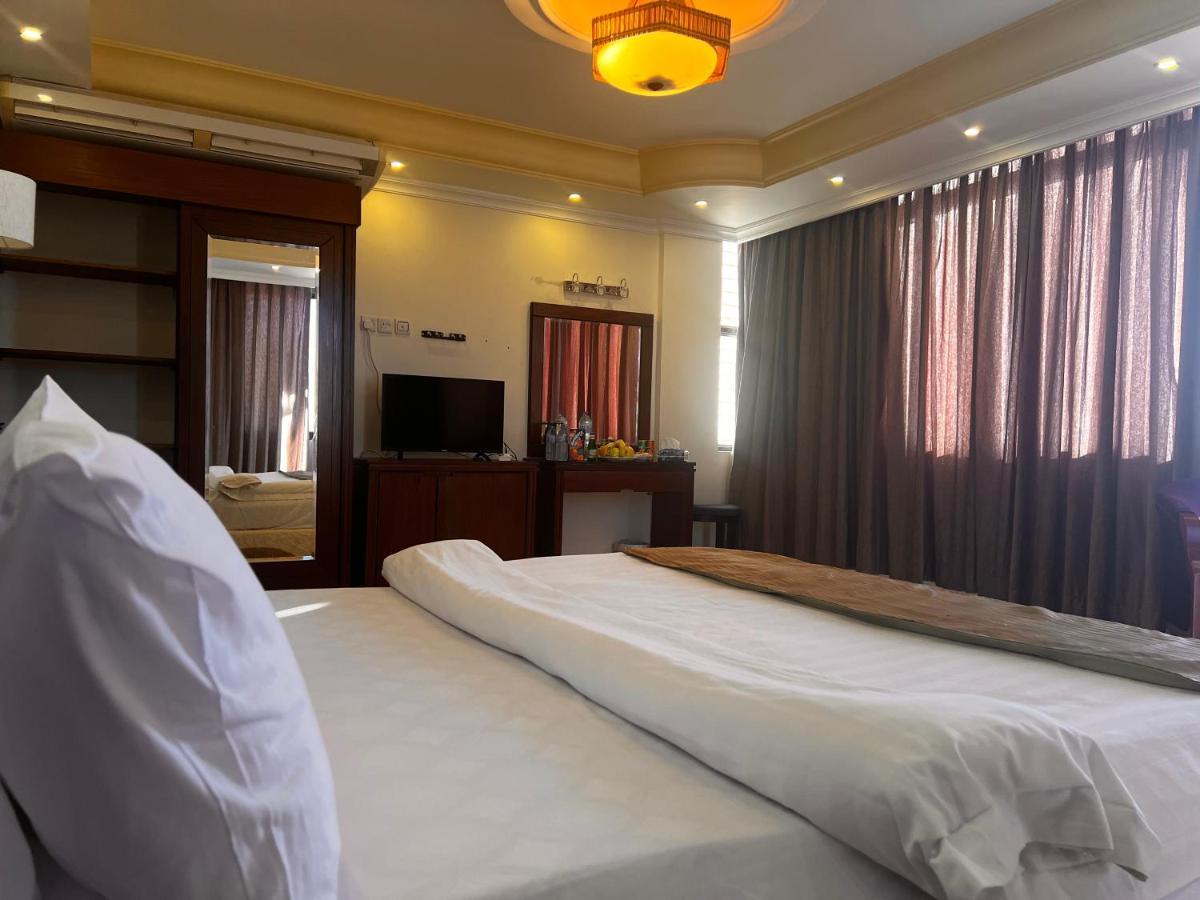 Oscar Hotel Petra Wadi Musa Exterior photo