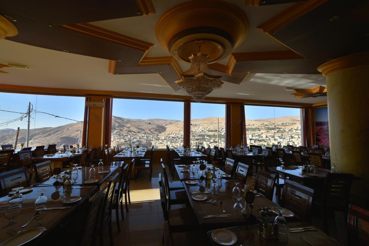 Oscar Hotel Petra Wadi Musa Exterior photo