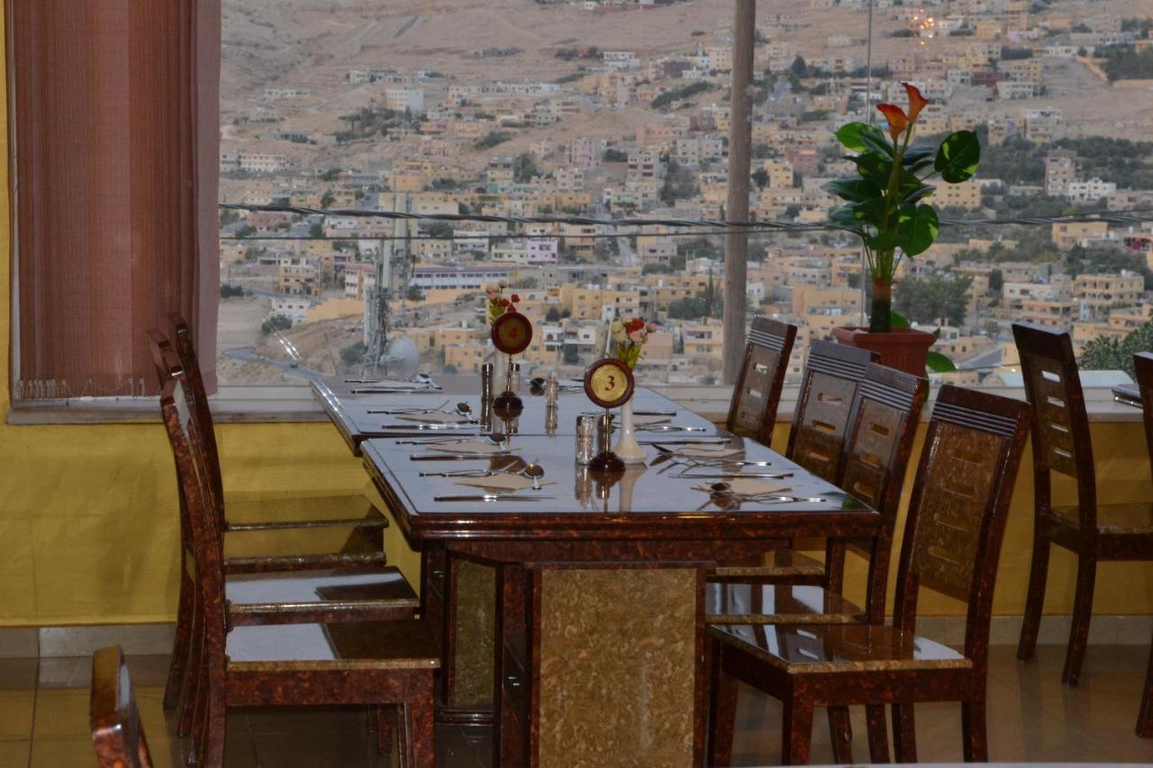 Oscar Hotel Petra Wadi Musa Exterior photo
