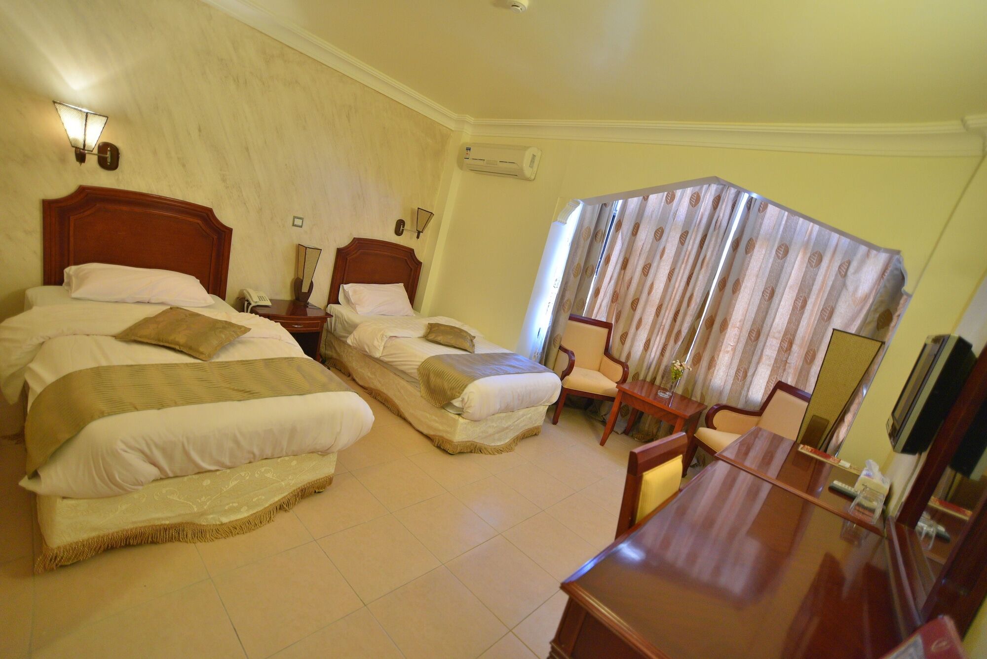 Oscar Hotel Petra Wadi Musa Exterior photo